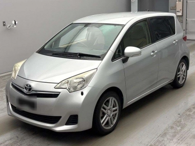 TOYOTA RACTIS