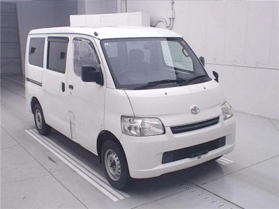 TOYOTA TOWN ACE