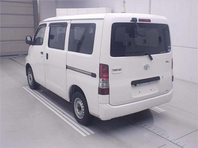 TOYOTA TOWN ACE