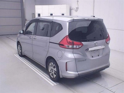 HONDA FREED+