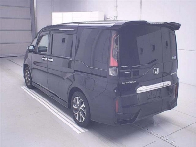HONDA STEPWGN SPADA