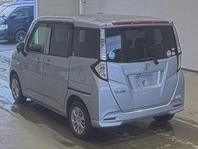TOYOTA TANK