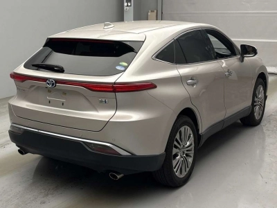 TOYOTA HARRIER HYBRID