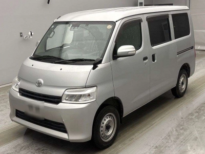 TOYOTA TOWN ACE VAN