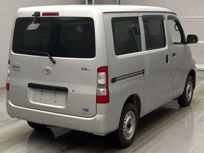 TOYOTA TOWN ACE VAN