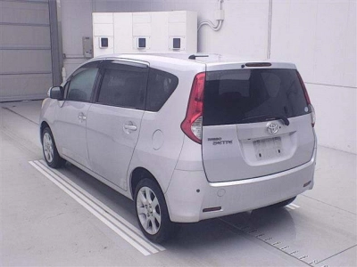TOYOTA PASSO SETTE