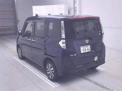 TOYOTA TANK
