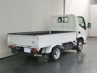 TOYOTA DYNA
