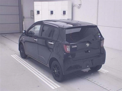 TOYOTA PIXIS EPOCH