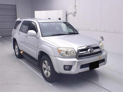 TOYOTA HILUX SURF