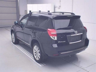 TOYOTA VANGUARD