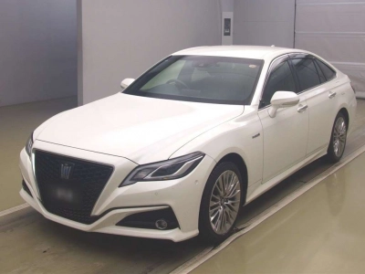 TOYOTA CROWN HYBRID