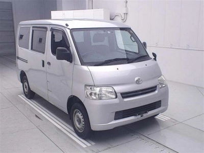 TOYOTA TOWN ACE