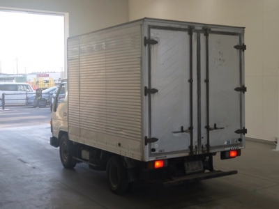 TOYOTA DYNA