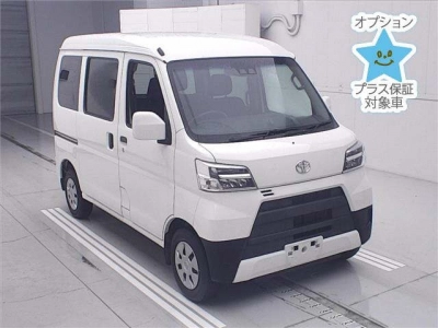 TOYOTA PIXIS VAN