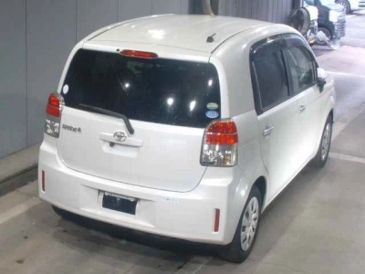 TOYOTA SPADE