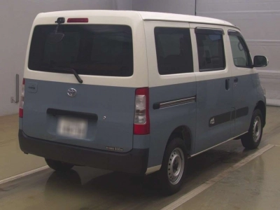 TOYOTA TOWN ACE VAN