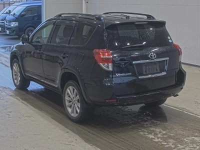 TOYOTA VANGUARD