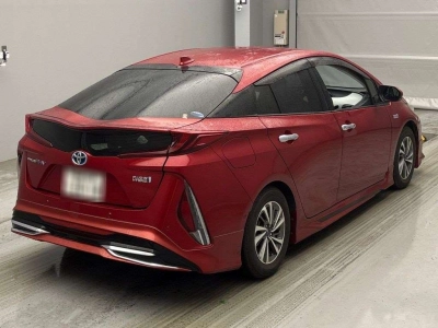 TOYOTA PRIUS PHV