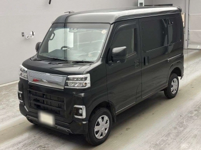 TOYOTA PIXIS VAN
