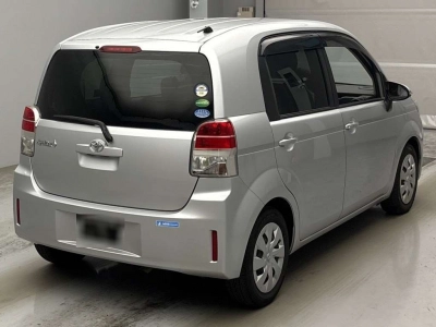 TOYOTA SPADE