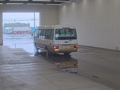 TOYOTA COASTER