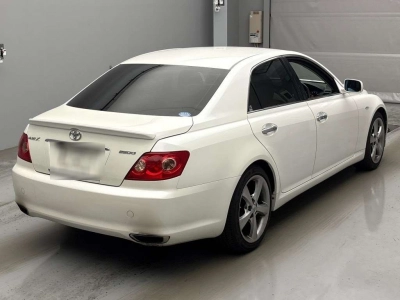 TOYOTA MARK X