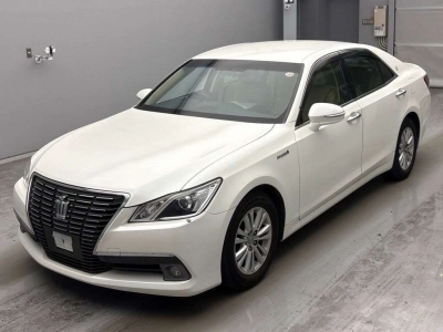 TOYOTA CROWN HYBRID