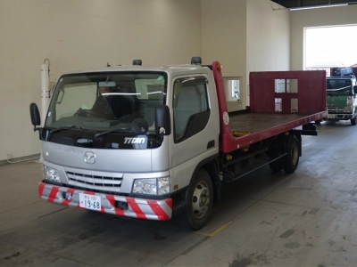 MAZDA TITAN