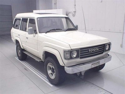 TOYOTA LAND CRUISER