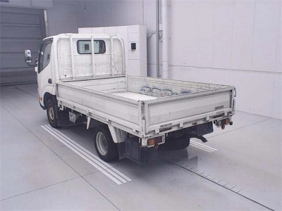 TOYOTA DYNA