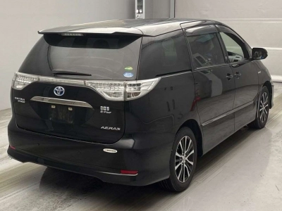 TOYOTA ESTIMA HYBRID