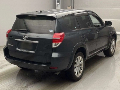 TOYOTA VANGUARD