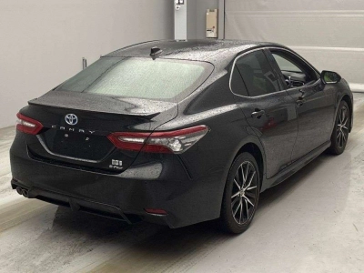 TOYOTA CAMRY