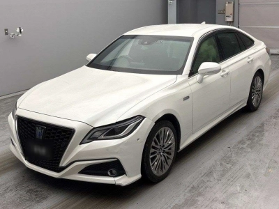TOYOTA CROWN HYBRID