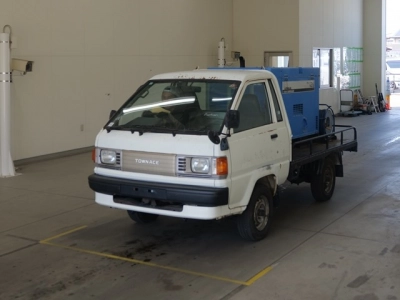TOYOTA TOWN ACE