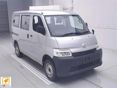 MAZDA BONGO