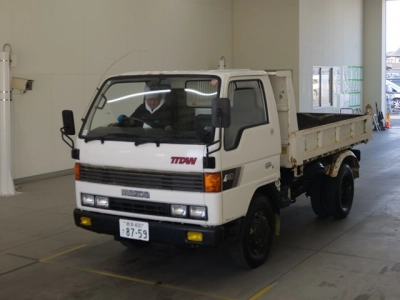 MAZDA TITAN
