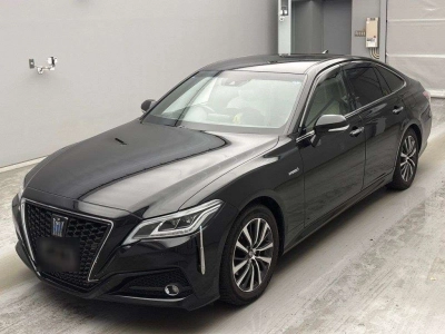 TOYOTA CROWN HYBRID