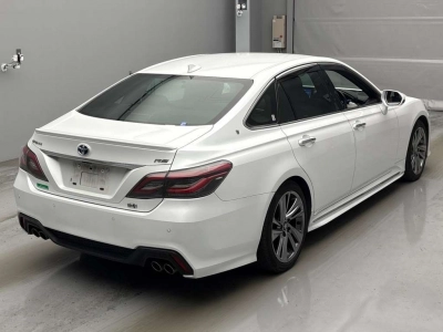 TOYOTA CROWN HYBRID