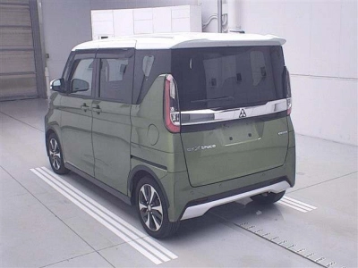 MITSUBISHI EK X SPACE