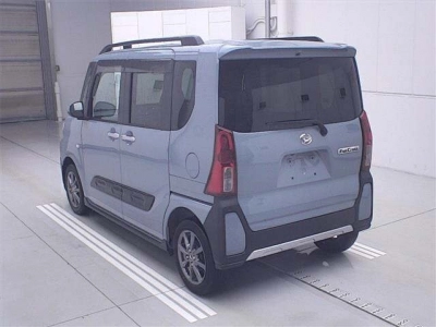 DAIHATSU TANTO FUN CROSS