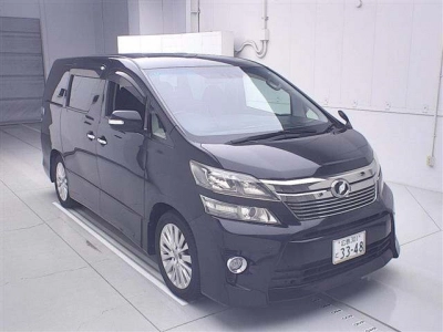 TOYOTA VELLFIRE