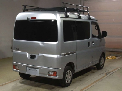 TOYOTA PIXIS VAN