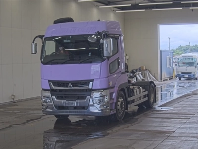 MITSUBISHI FUSO SUPER GREAT