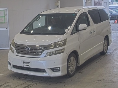 TOYOTA VELLFIRE