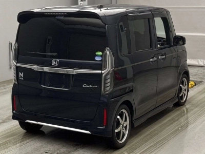 HONDA N BOX CUSTOM