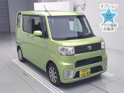 TOYOTA PIXIS MEGA