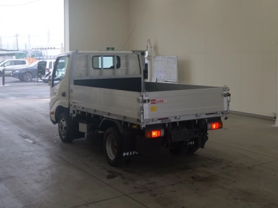 HINO DUTRO