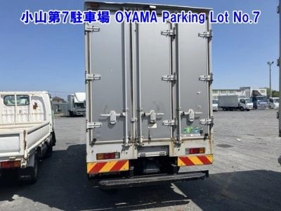 MITSUBISHI CANTER